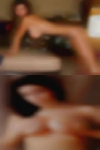 Looking women pissing
